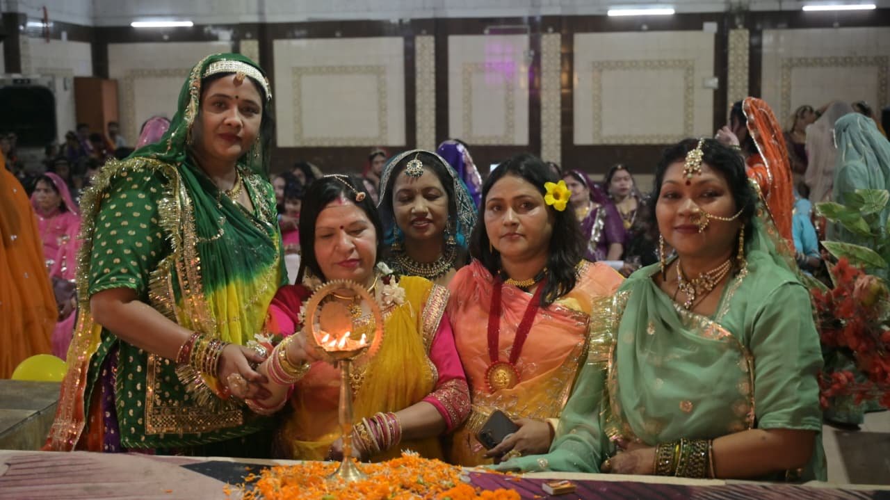 कोरबा: वर्कर्स क्लब गेवरा में धूमधाम से मना सावन महोत्सव, दीपिका चौहान बनीं सावन क्वीन 2026