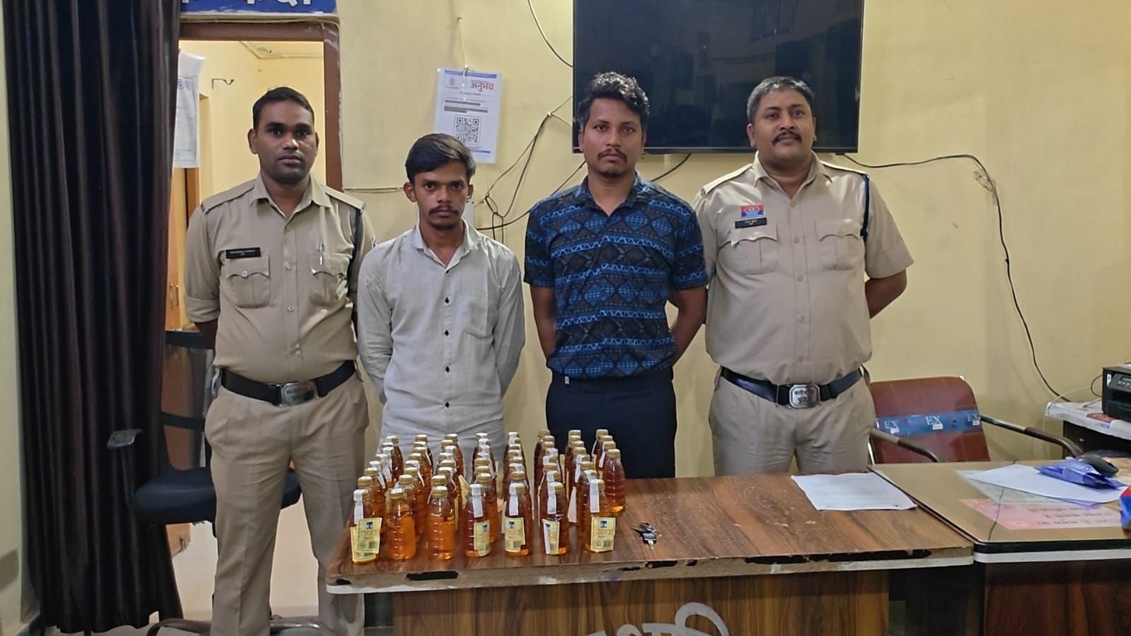 अंग्रेजी शराब गिरोह को पकड़ने में कोरबा पुलिस को मिली सफलता